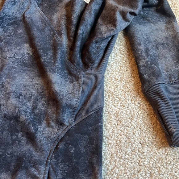 Danskin gray zip up hoodie drawstring jacket size Large long sleeve hood - Picture 6 of 6